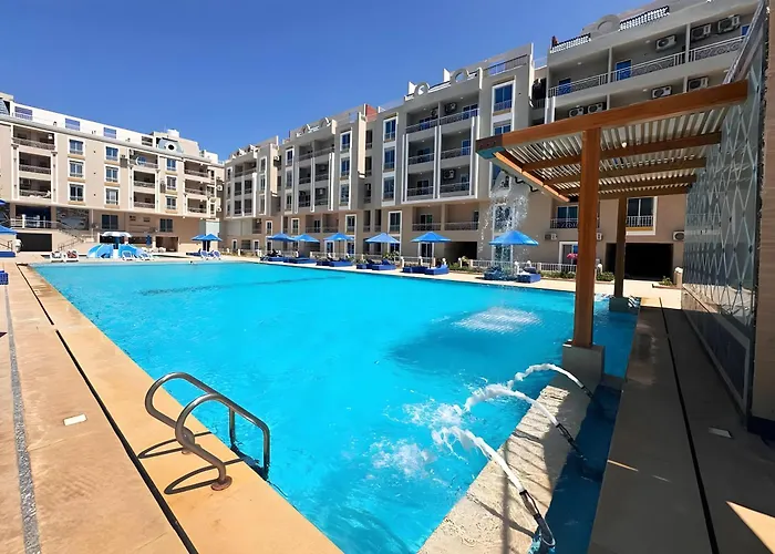 Apartment Hub 2br Pool View & Aqua Park Hurghada